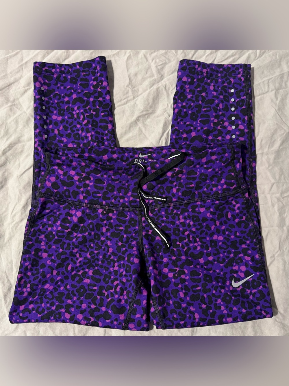 ✨Nike Dri-Fit Capris✨